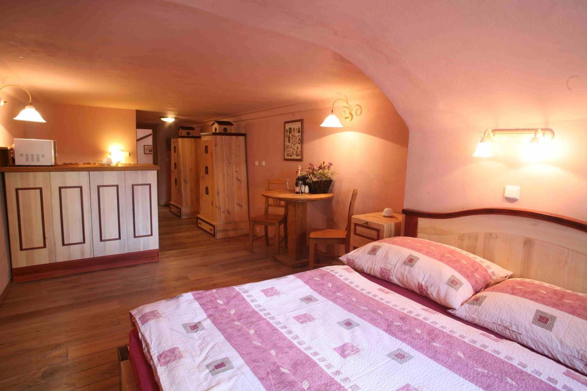 Apartmány Reve Třeboň Habitación foto